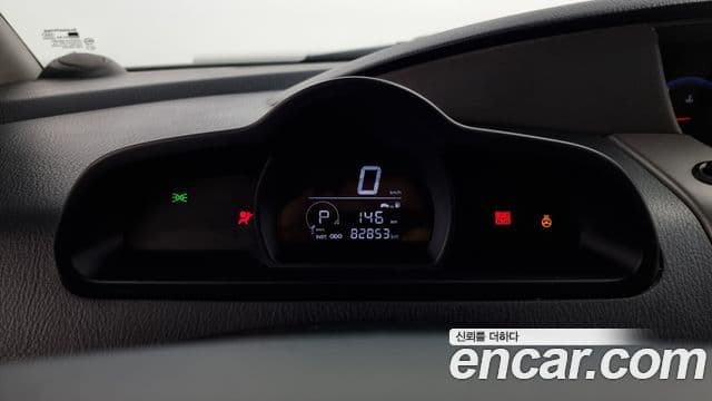 KG모빌리티(SsangYong) Korando 투리스모 4WD GT 11인승, 2014 8