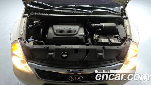 Kia Carnival R Grand пакет, 2011 6