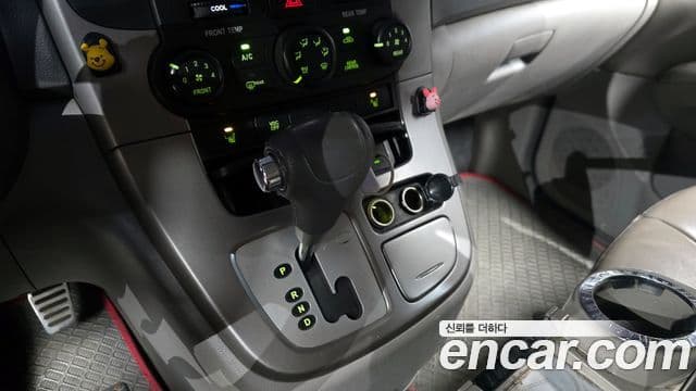 Kia Carnival R Grand пакет, 2011 9