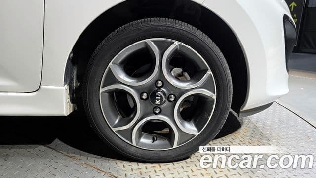 Kia All New Morning Luxury, 2013 все фото