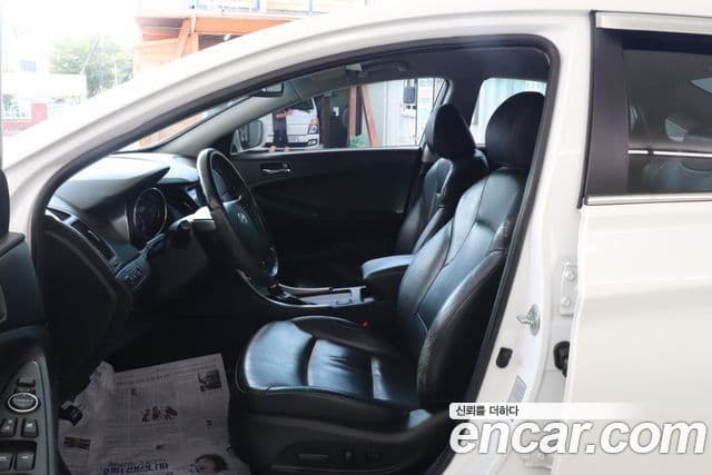 Hyundai YF Sonata LPI top, 2012 7