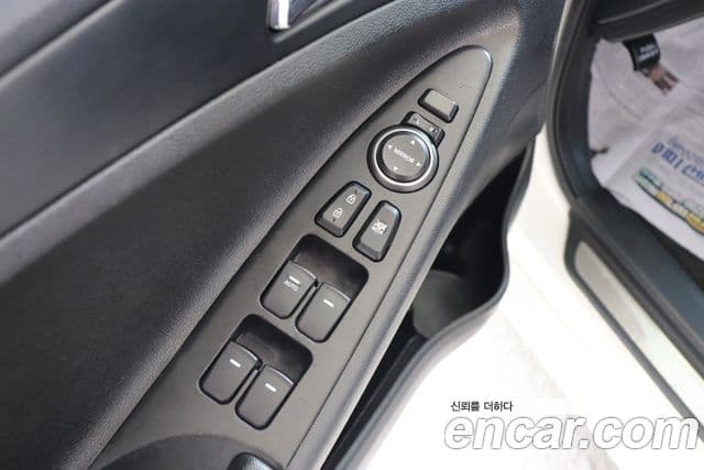 Hyundai YF Sonata LPI top, 2012 13