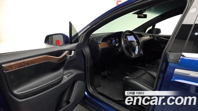 Tesla модель X Long Range, 2019 12