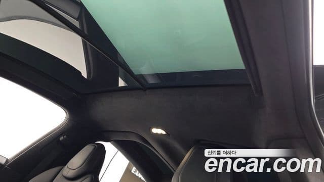 Tesla модель X Long Range, 2019 18