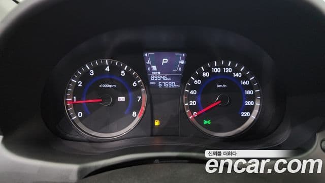 Hyundai Accent(новый кузов / новое поколение) Premier, 2012 8