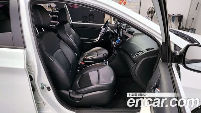 Hyundai Accent(новый кузов / новое поколение) Premier, 2012 13