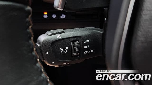 Peugeot 5008 2세대 1.2 Pure Tech GT, 2024 17