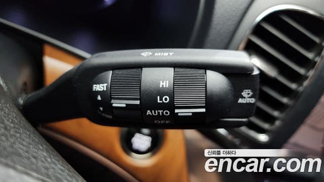 KG모빌리티(SsangYong) 뉴체어맨 W Prestige, 2014 18