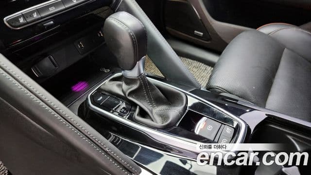 Renault Korea(Samsung) The / новый New QM6 2.0 GDe Premier 2WD, 2020 9