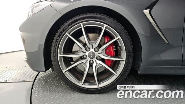 Genesis G70 Sport пакет, 2018 все фото