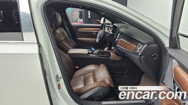 Volvo S90 T8 AWD Excellence, 2020 10