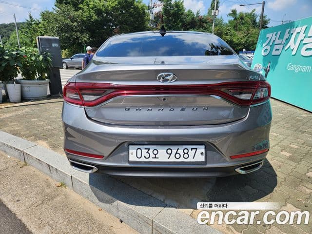 Hyundai Grandeur IG гибрид Exclusive, 2018 4