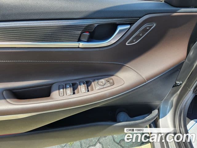 Hyundai Grandeur IG гибрид Exclusive, 2018 12