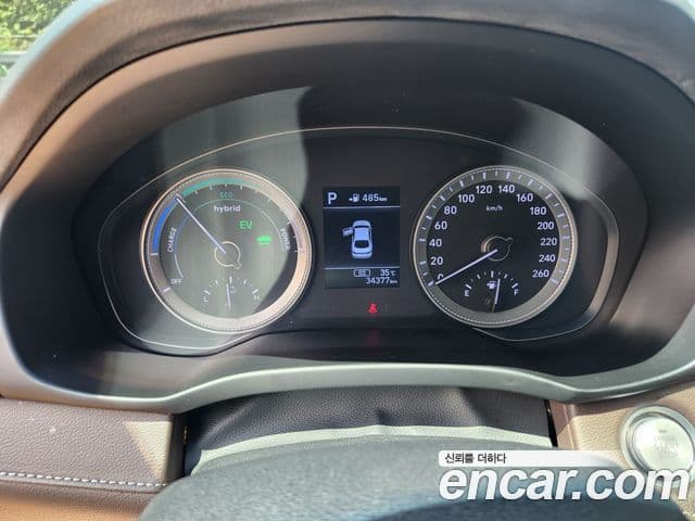 Hyundai Grandeur IG гибрид Exclusive, 2018 15