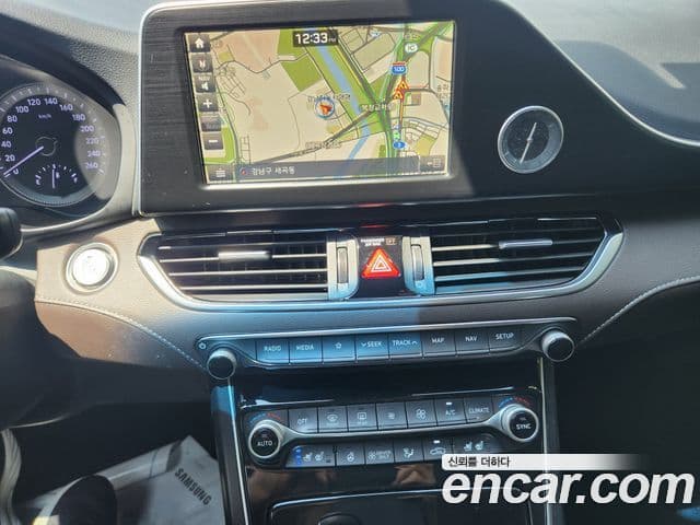 Hyundai Grandeur IG гибрид Exclusive, 2018 17