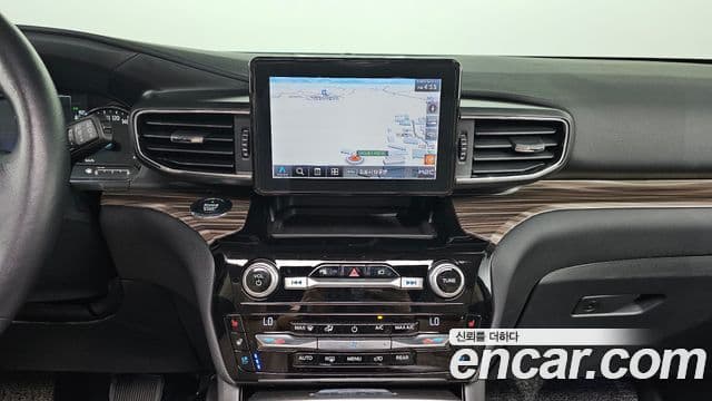 Ford Explorer 6세대 2.3 Limited 4WD, 2021 16