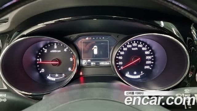 Kia All New Carnival President, 2016 8