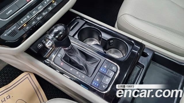 Kia All New Carnival President, 2016 9