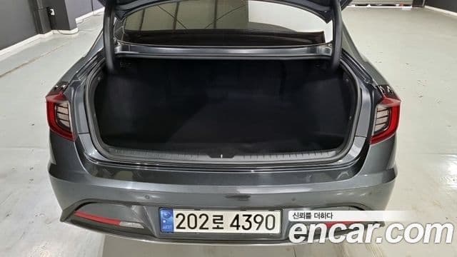 Hyundai Sonata гибрид (DN8) Inspiration, 2022 12