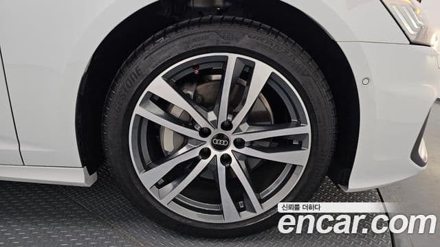 Audi A6 (C8) Premium, 2023 все фото