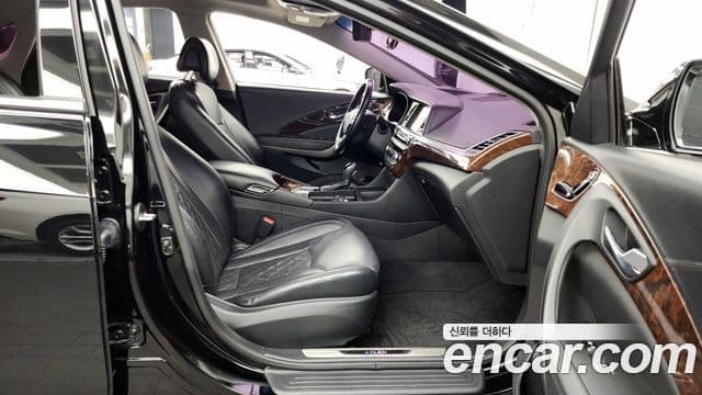 Hyundai Aslan Exclusive, 2016 11