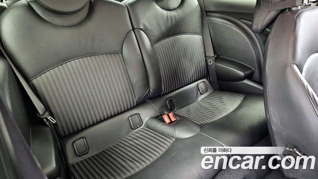 Mini Cooper S 2세대, 2013 12