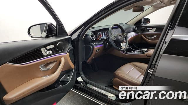 Mercedes-Benz E-класс W213 E300 Avantgarde Intelligent Drive, 2017 10