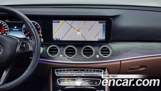 Mercedes-Benz E-класс W213 E300 Avantgarde Intelligent Drive, 2017 14