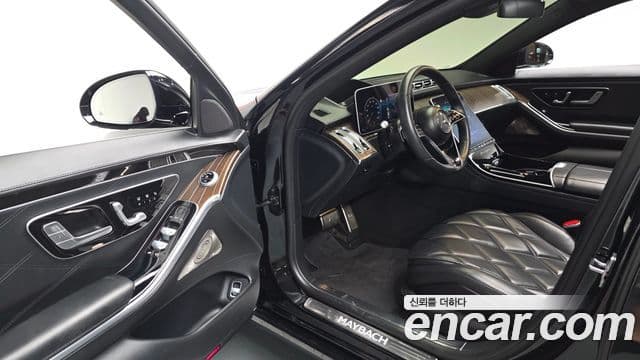 Mercedes-Benz S-класс W223 Maybach S680 4MATIC, 2022 12