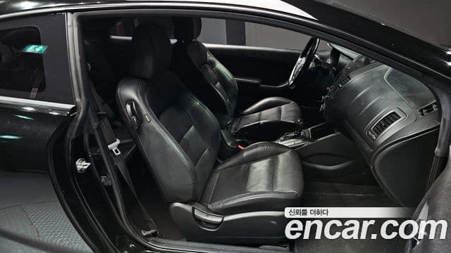 Kia K3 купе Noblesse, 2015 10