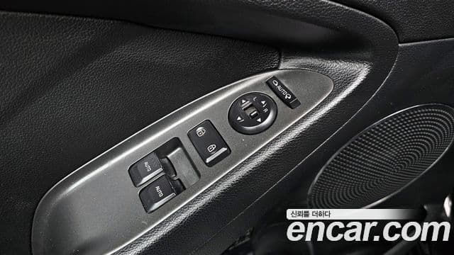 Kia K3 купе Noblesse, 2015 17