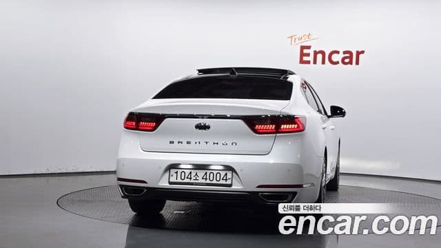 Kia All New K7 гибрид Noblesse, 2017 4