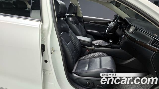 Kia All New K7 гибрид Noblesse, 2017 10