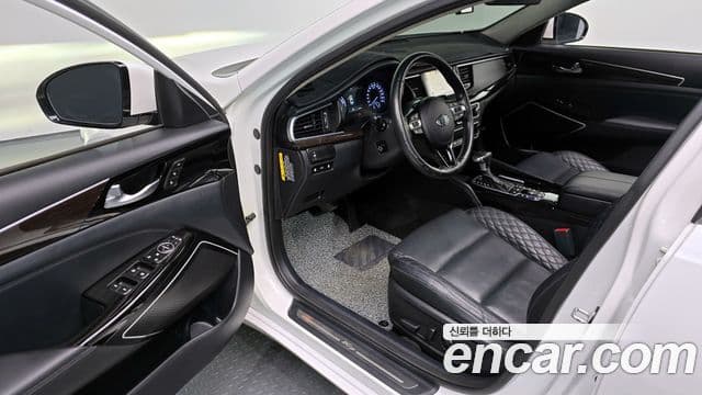 Kia All New K7 гибрид Noblesse, 2017 11