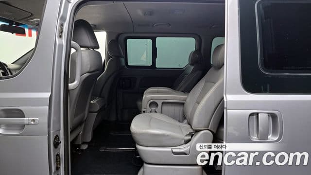 Hyundai Grand Starex CVX Deluxe, 2015 12