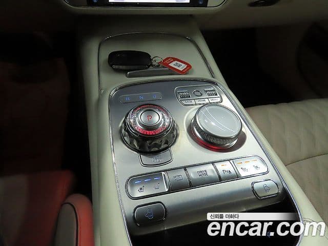 Genesis G90 (RS4) бензин 3.5 турбо e-S/C AWD LWB, 2022 13