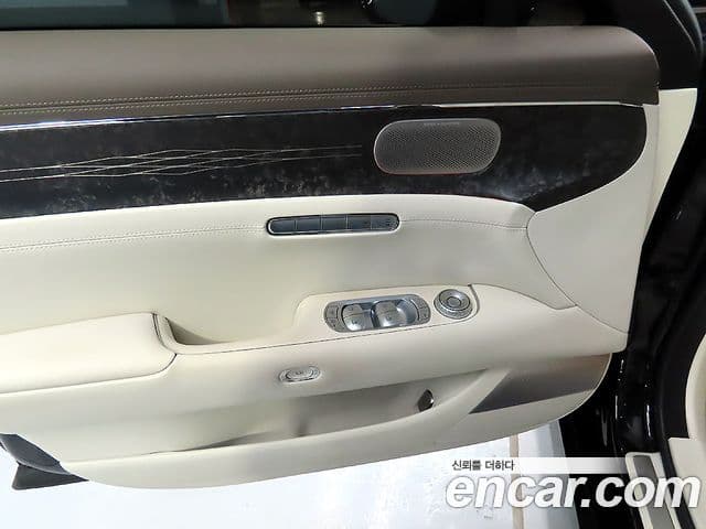 Genesis G90 (RS4) бензин 3.5 турбо e-S/C AWD LWB, 2022 14