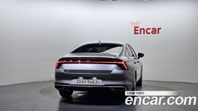 Kia K8 Trendy(таксомоторный тип), 2024 4