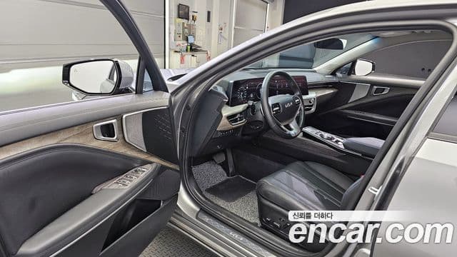 Kia K8 Trendy(таксомоторный тип), 2024 10