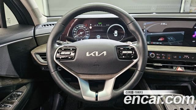 Kia K8 Trendy(таксомоторный тип), 2024 13