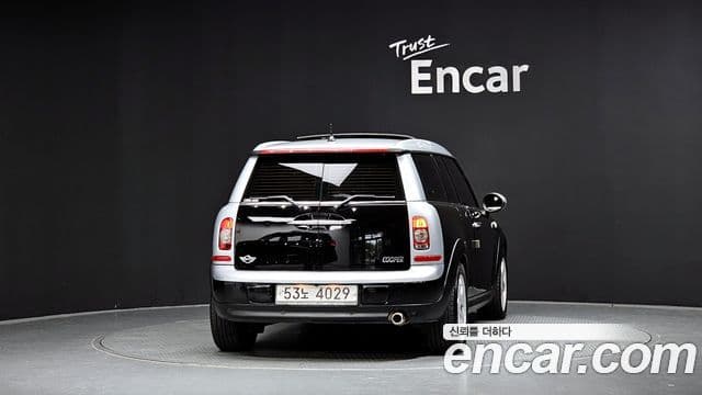 Mini Cooper 클럽맨 1세대, 2009 4