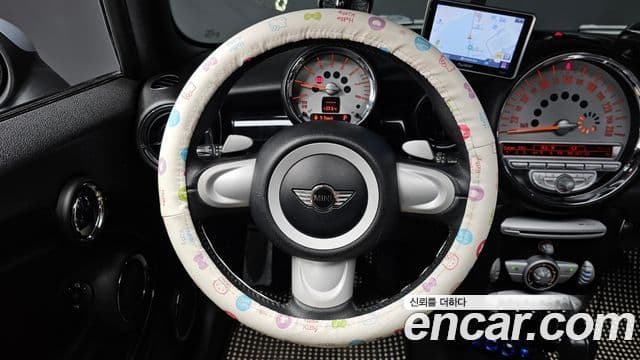 Mini Cooper 클럽맨 1세대, 2009 13