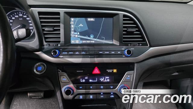 Hyundai Avante AD Special, 2016 15