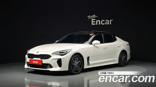 Kia 스팅어 Platinum, 2018 1