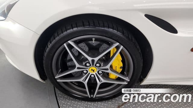 Ferrari 캘리포니아 T 3.9 V8, 2016 все фото