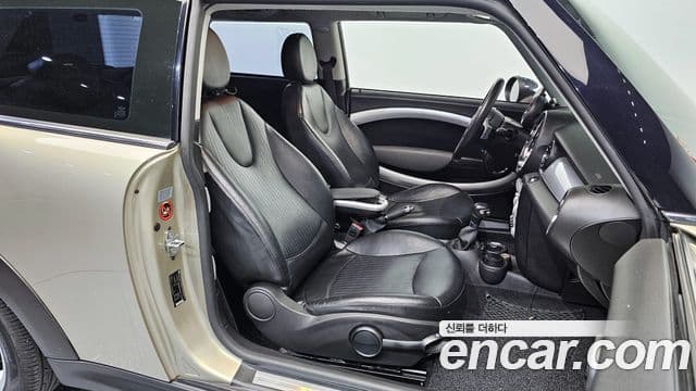 Mini Cooper 2세대, 2007 10
