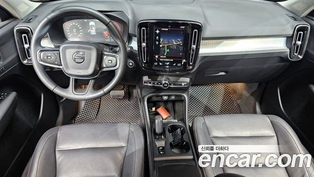 Volvo XC40 T4 Momentum, 2019 7