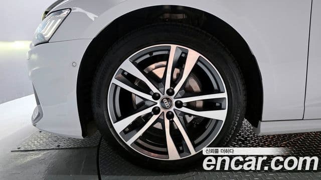 Audi A6 (C8) Premium, 2023 все фото