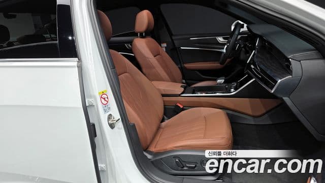 Audi A6 (C8) Premium, 2023 11