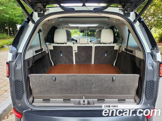 Land Rover Discovery 5 2.0 SD4 HSE, 2017 14